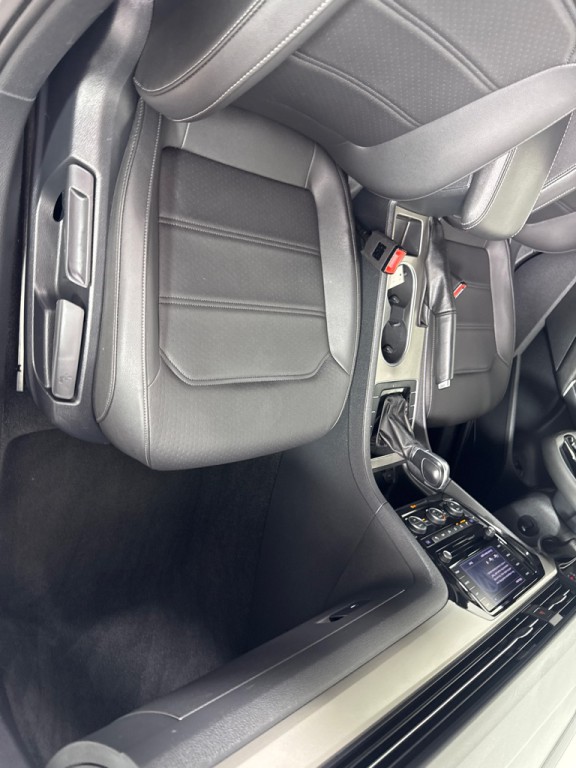 2021 Volkswagen Passat Image 26