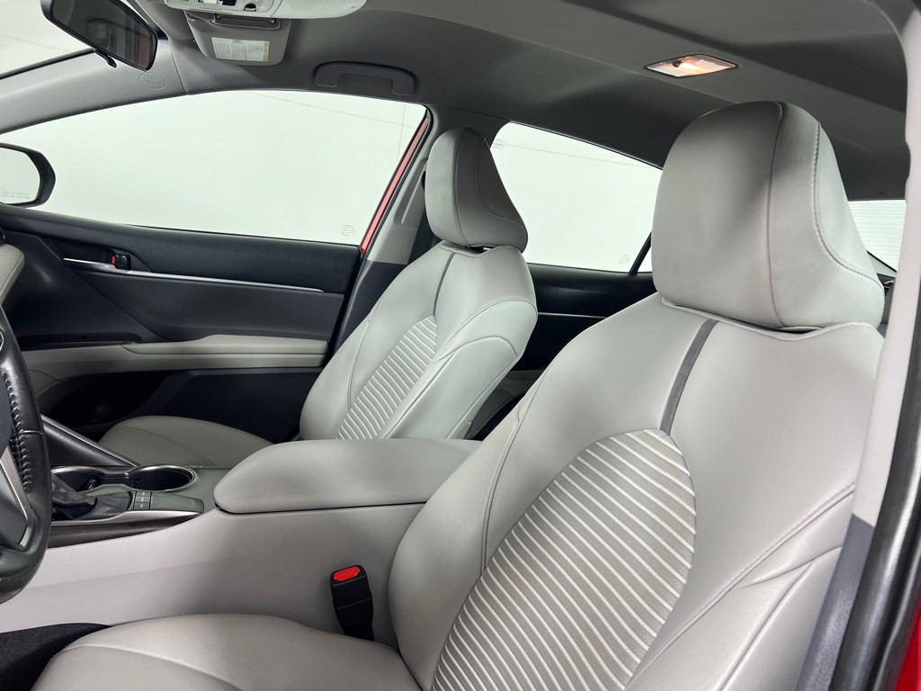 2022 Toyota Camry Image 13