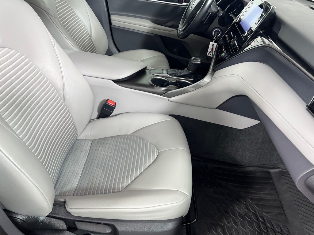 2022 Toyota Camry Image 22