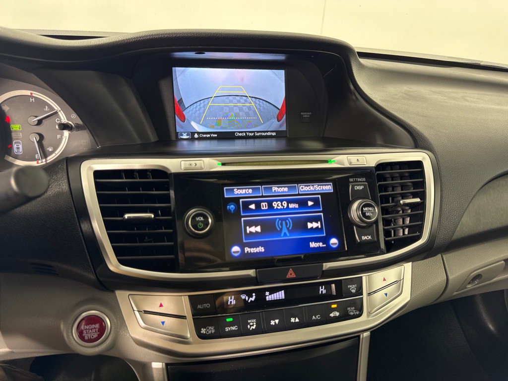 2013 Honda Accord Image 18