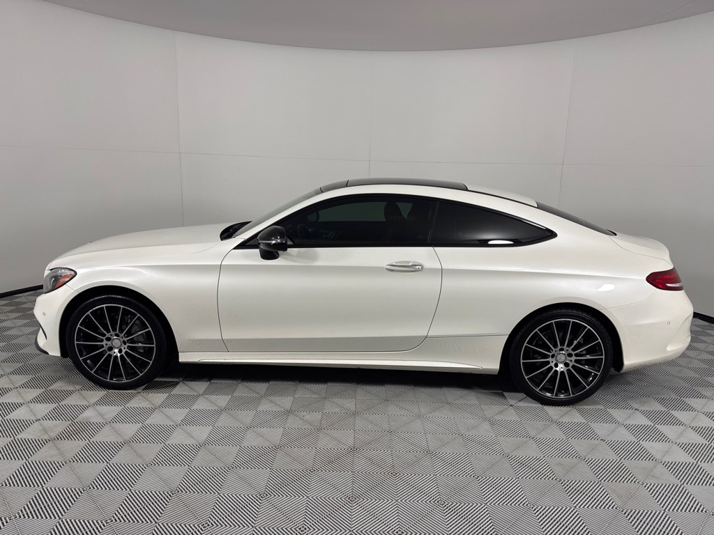 2017 Mercedes-Benz C-Class Image 8
