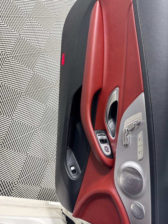 2017 Mercedes-Benz C-Class Image 11