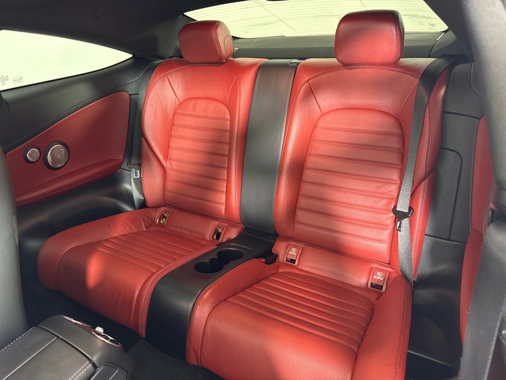 2017 Mercedes-Benz C-Class Image 21