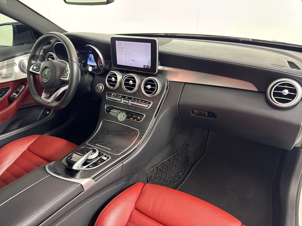 2017 Mercedes-Benz C-Class Image 25