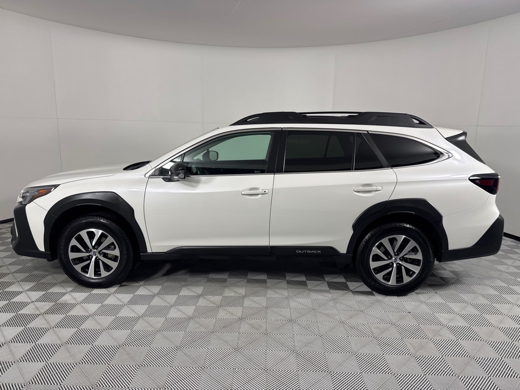 2023 Subaru Outback Image 8
