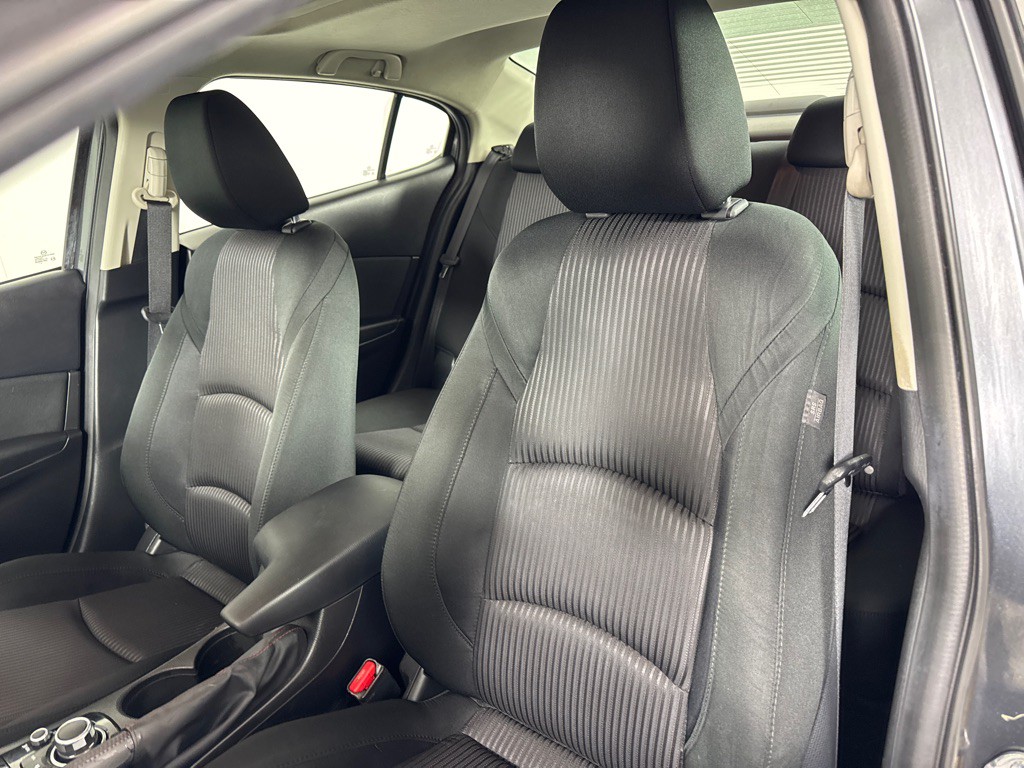 2016 Mazda Mazda3 Image 13