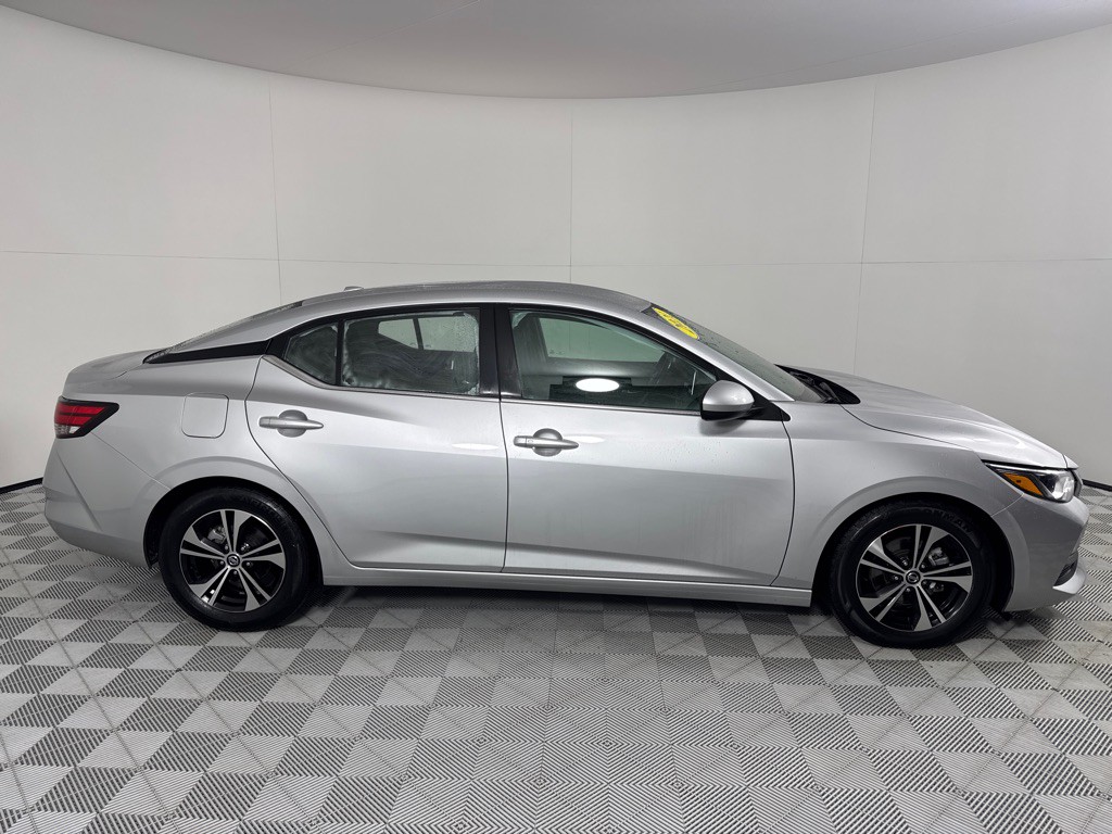 2021 Nissan Sentra Image 4