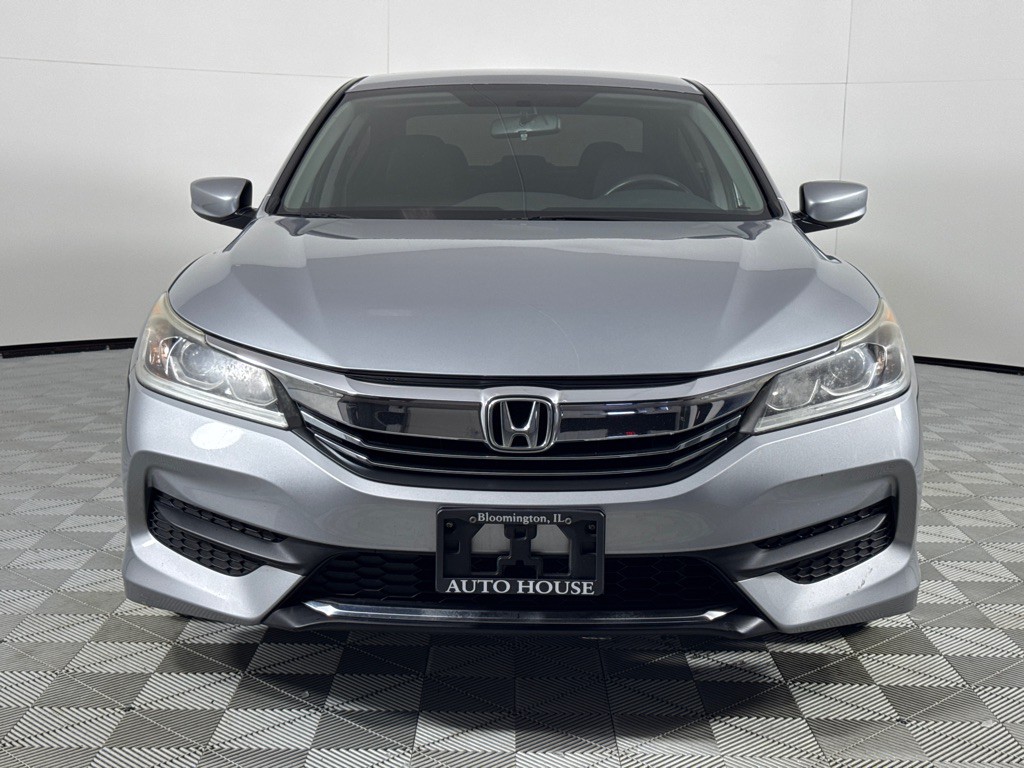 2017 Honda Accord Image 11