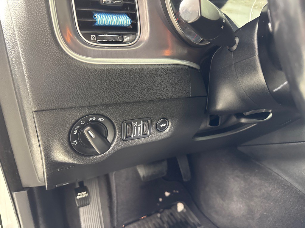 2020 Dodge Charger Image 16