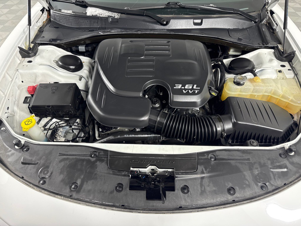 2020 Dodge Charger Image 28