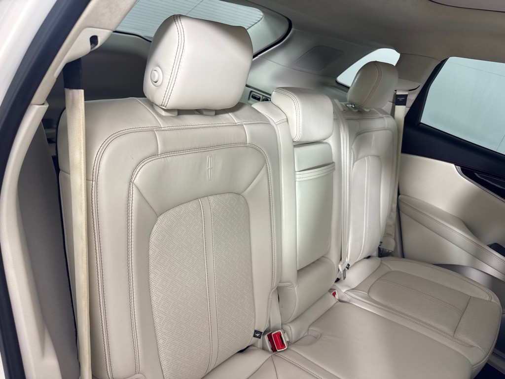 2016 Lincoln MKX Image 25