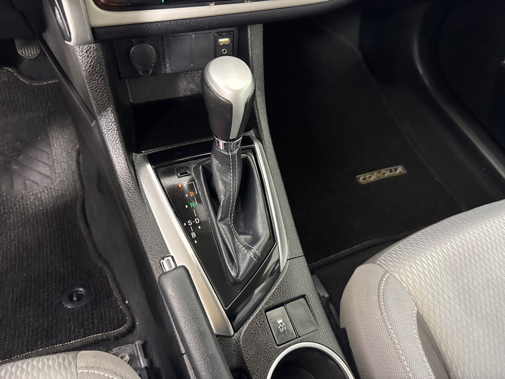 2018 Toyota Corolla Image 17