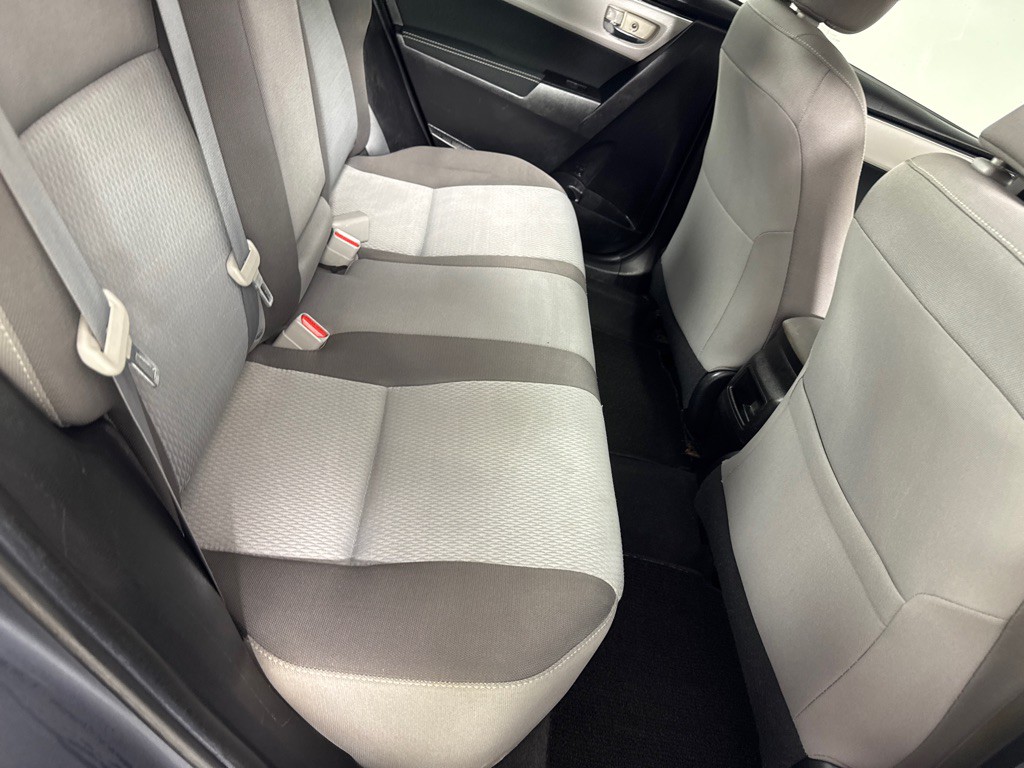 2018 Toyota Corolla Image 21