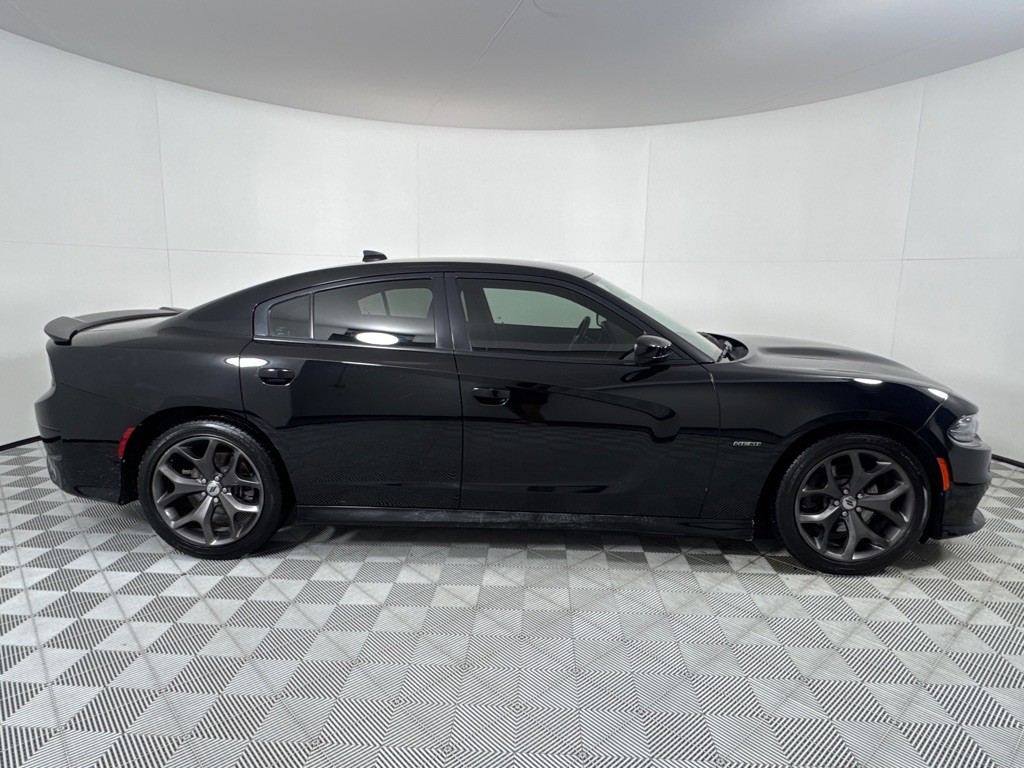 2019 Dodge Charger Image 4