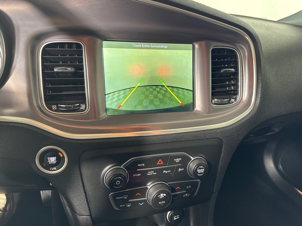 2019 Dodge Charger Image 18