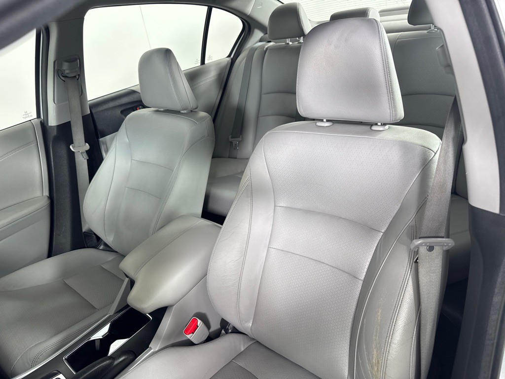 2013 Honda Accord Image 13