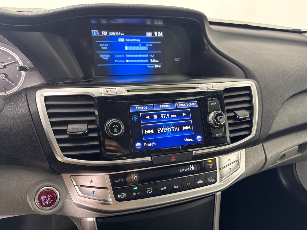 2013 Honda Accord Image 17