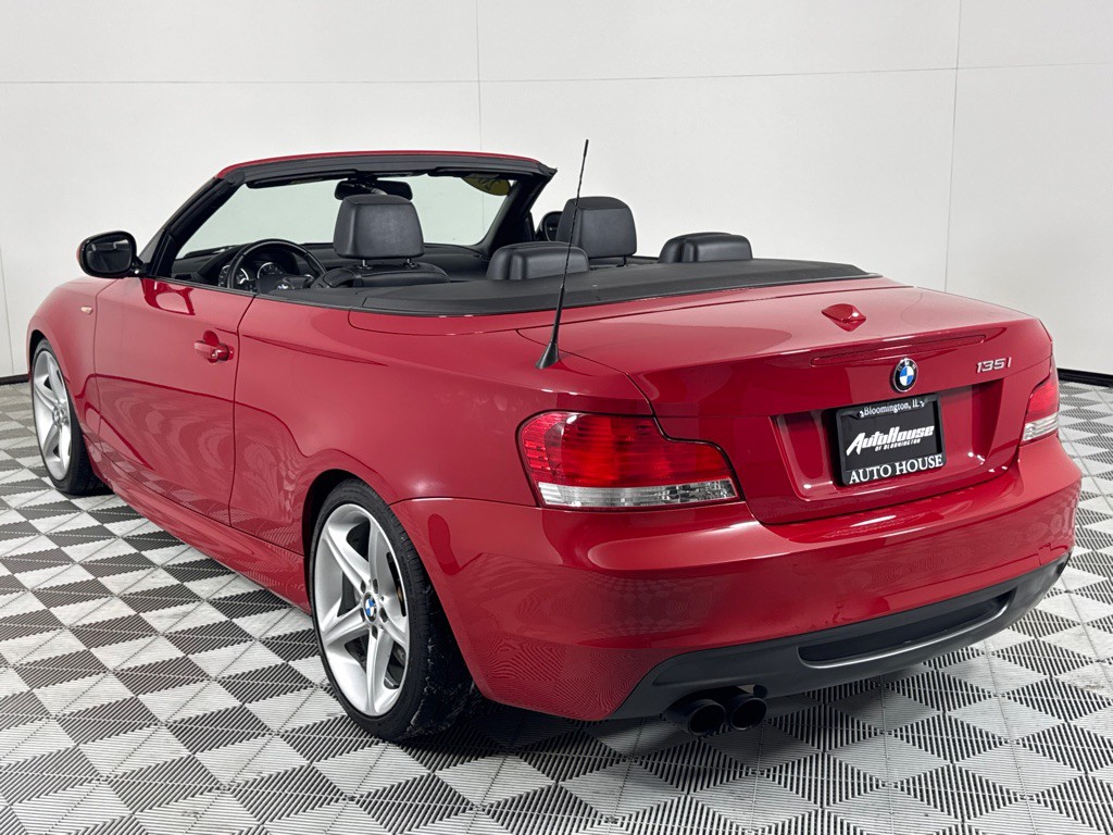 2011 BMW 1 Series Image 7