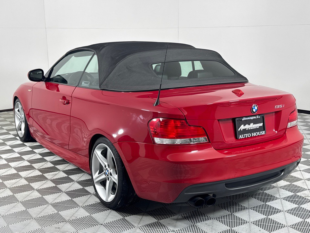 2011 BMW 1 Series Image 18