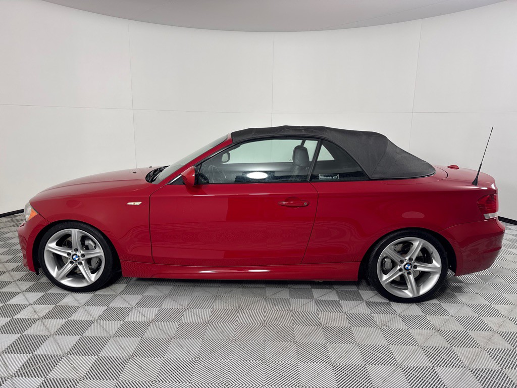 2011 BMW 1 Series Image 20