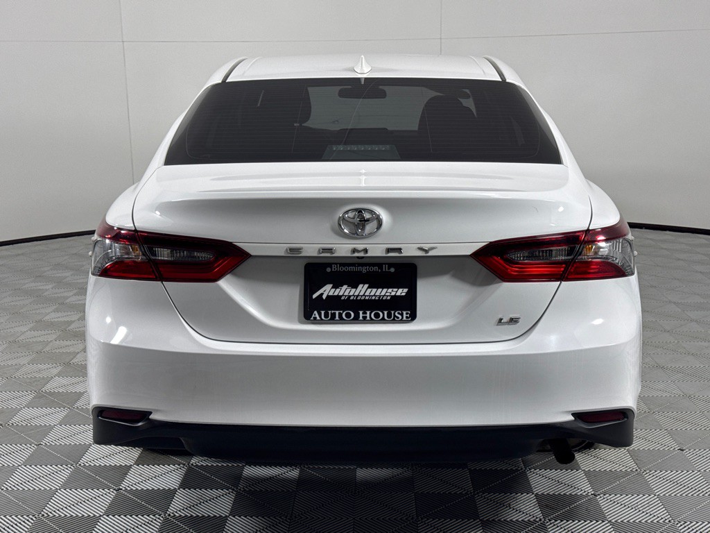 2023 Toyota Camry Image 6