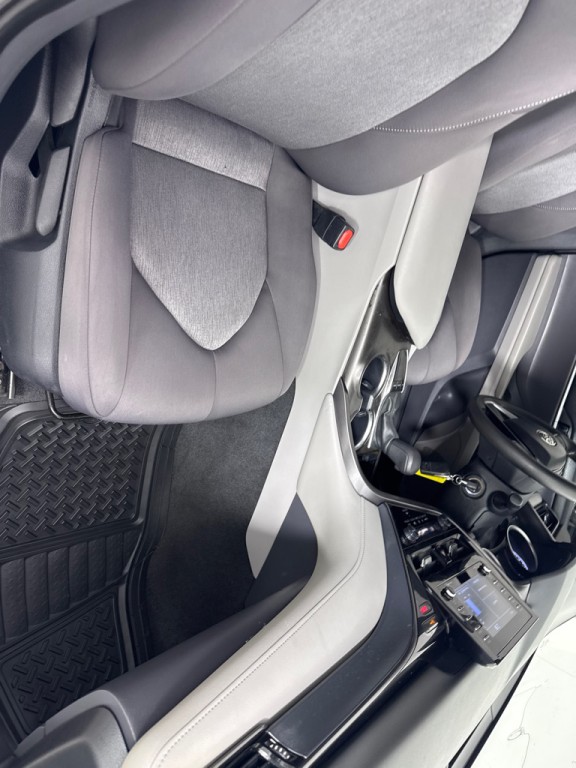 2023 Toyota Camry Image 21