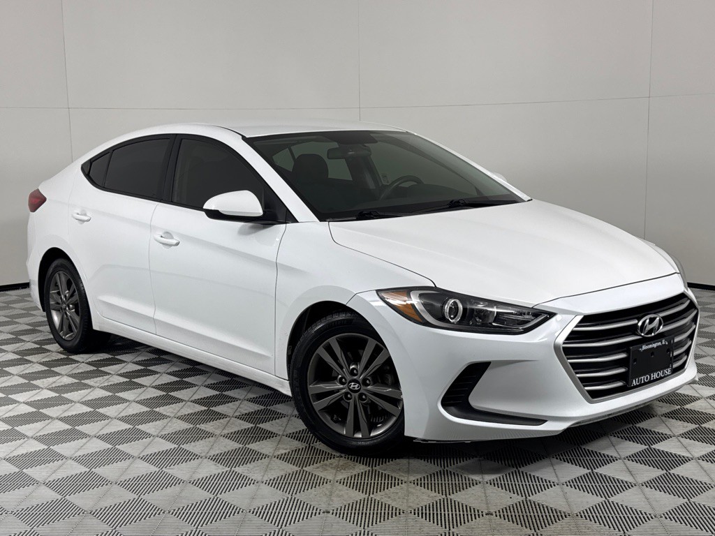 2018 Hyundai Elantra Image 2