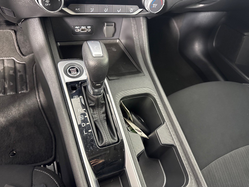 2022 Nissan Sentra Image 16