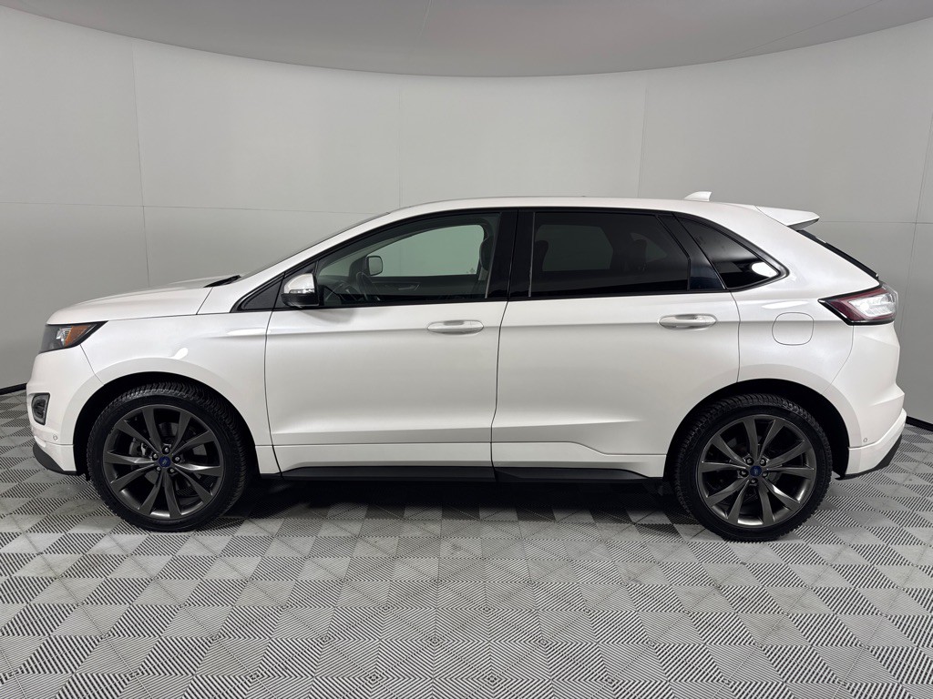 2018 Ford Edge Image 8