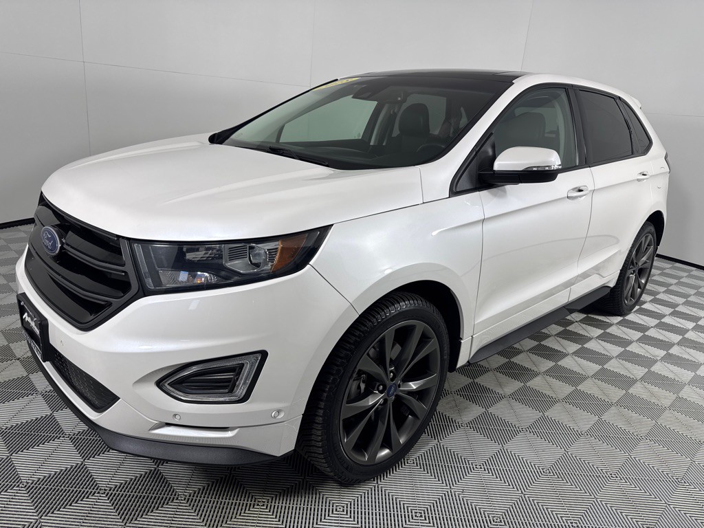2018 Ford Edge Image 9