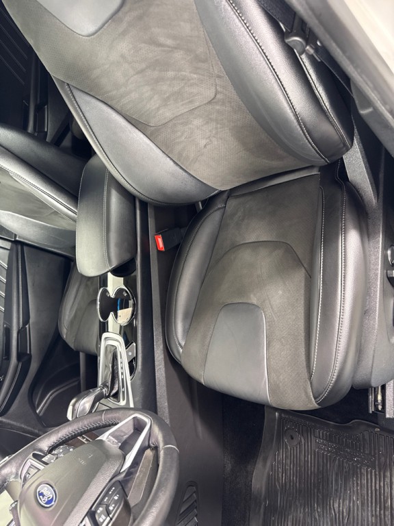 2018 Ford Edge Image 13