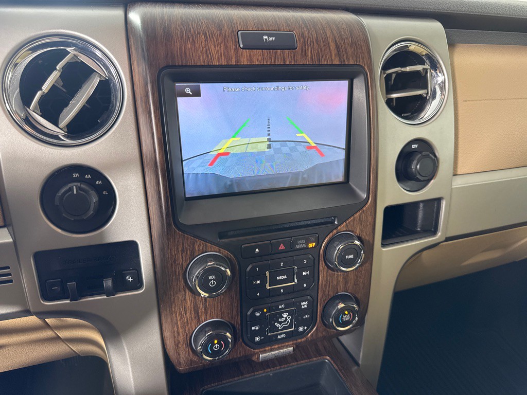 2014 Ford F-150 Image 18