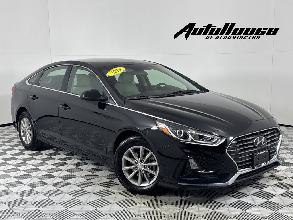 2019 Hyundai Sonata Image 1
