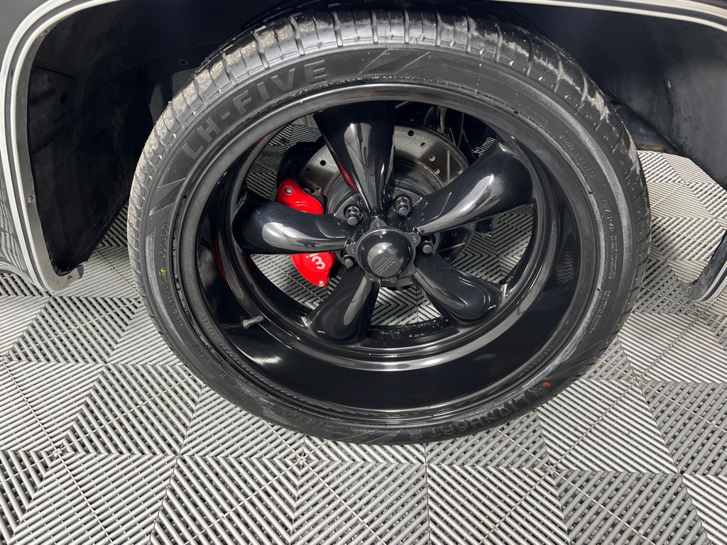 1985 Chevrolet C/K 10 Image 4