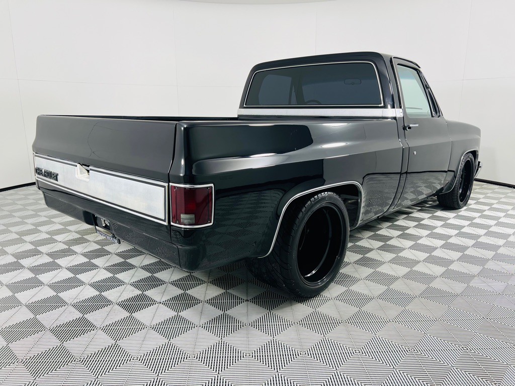 1985 Chevrolet C/K 10 Image 7
