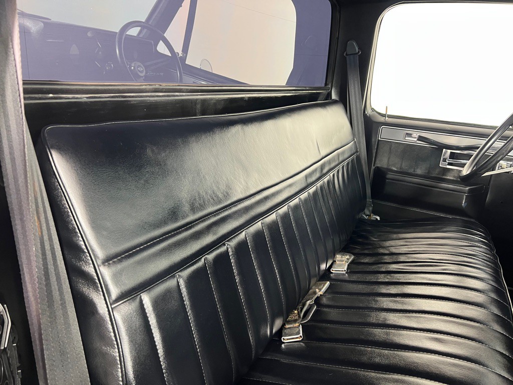 1985 Chevrolet C/K 10 Image 25