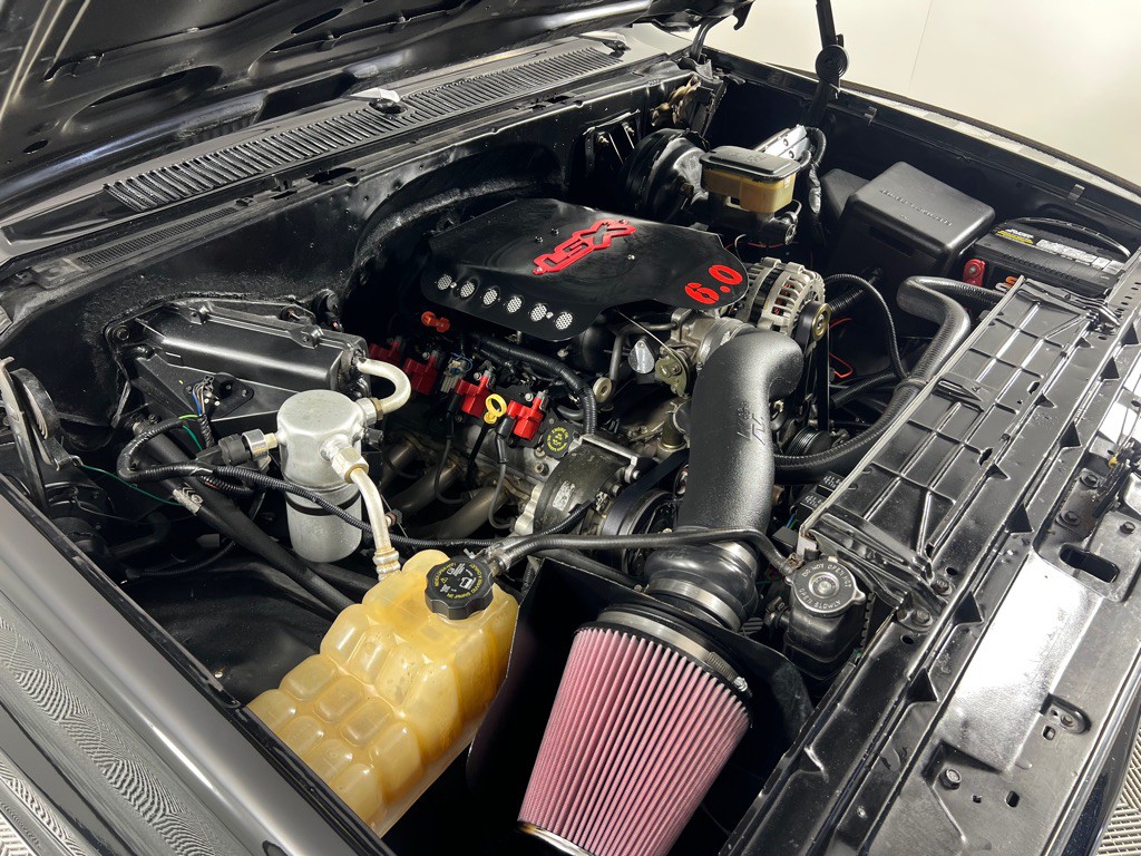 1985 Chevrolet C/K 10 Image 28