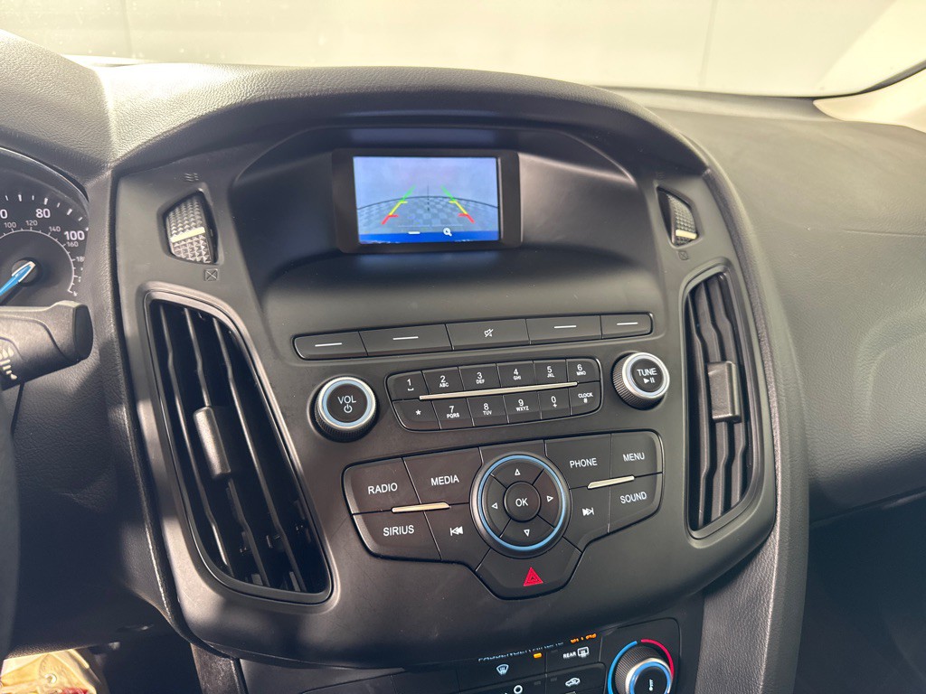 2018 Ford Focus Image 18