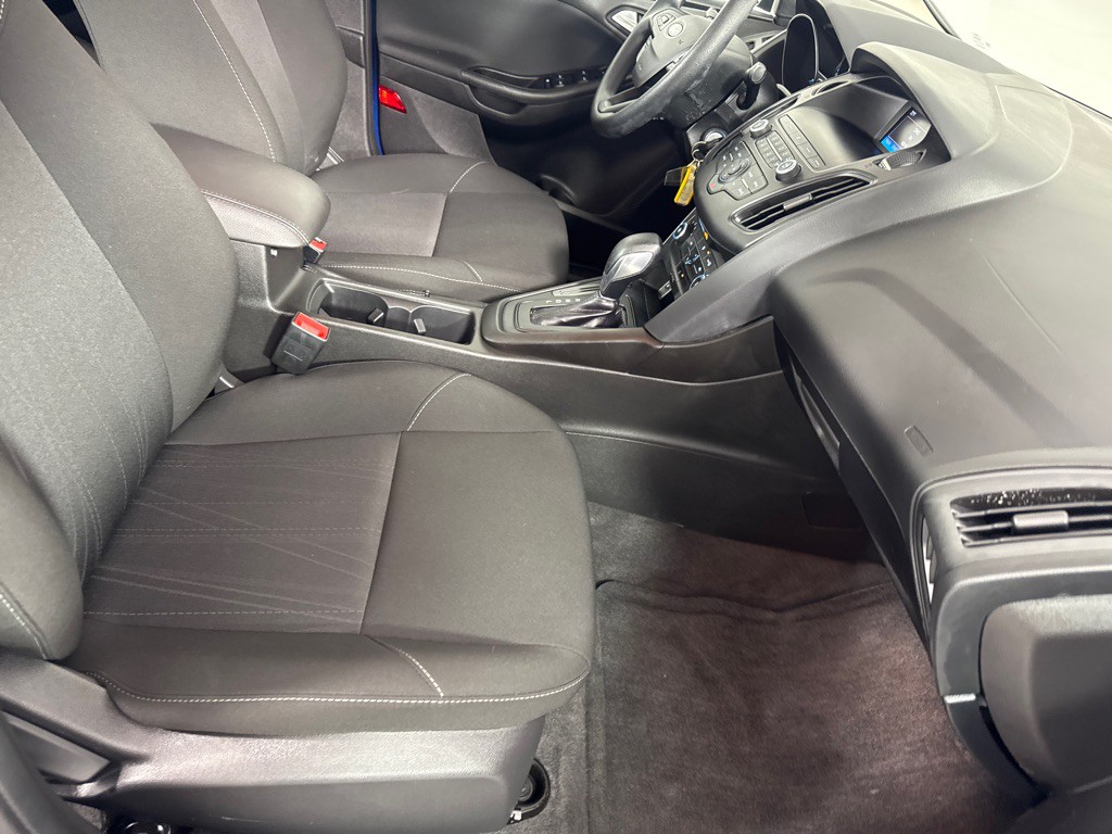 2018 Ford Focus Image 24