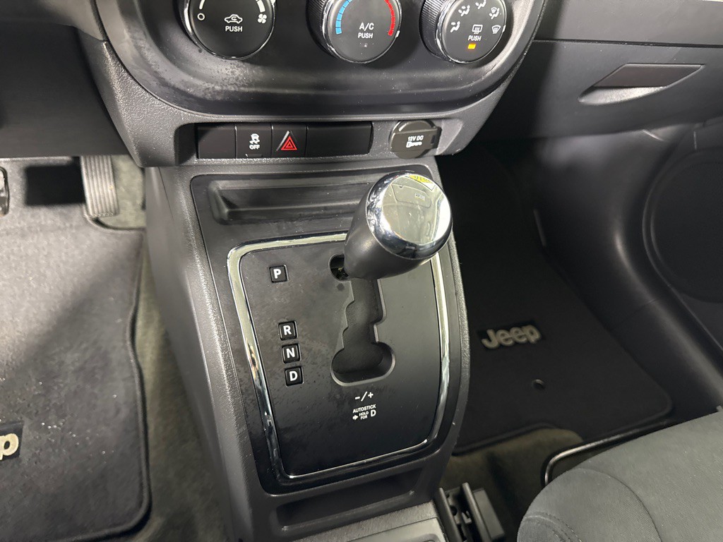 2016 Jeep Patriot Image 14