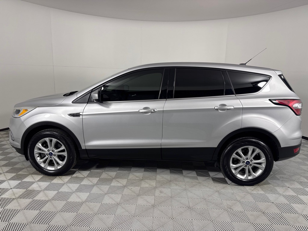 2017 Ford Escape Image 8