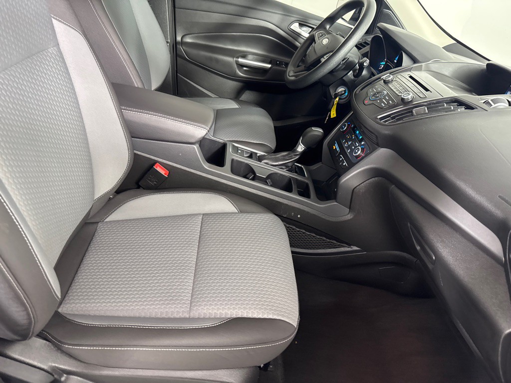 2017 Ford Escape Image 25