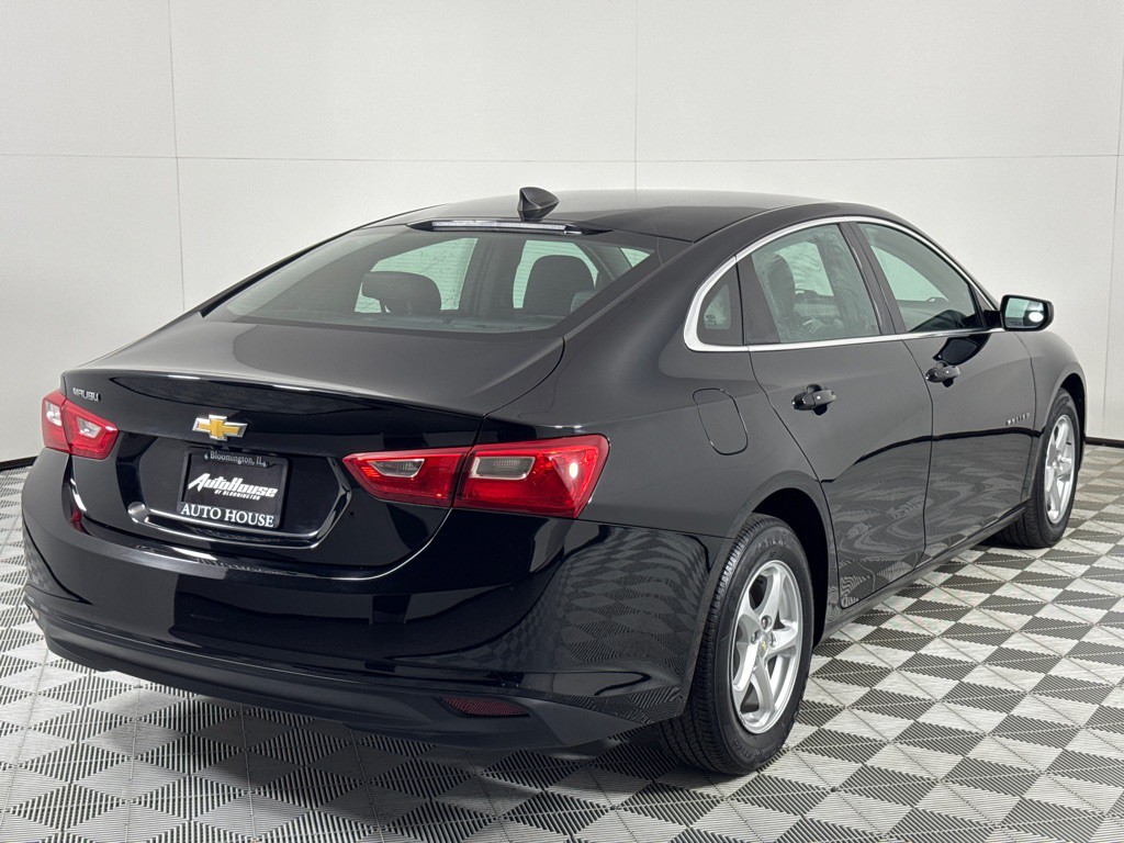 2018 Chevrolet Malibu Image 5