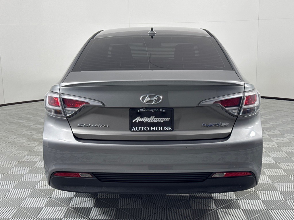2017 Hyundai Sonata Image 6