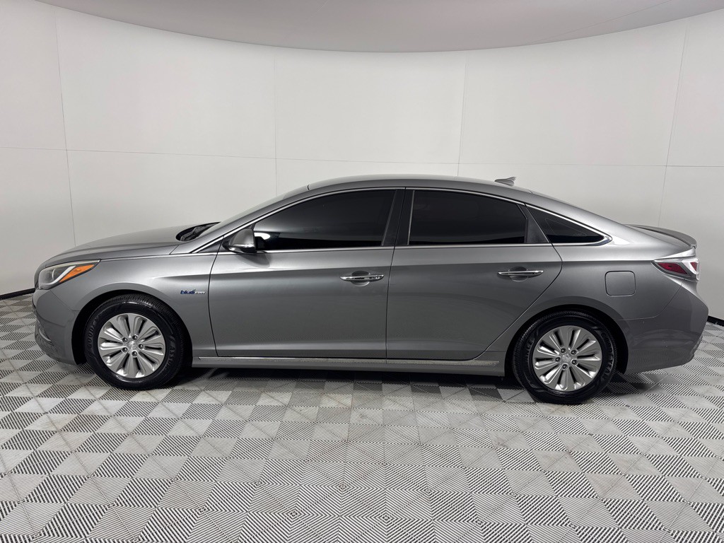 2017 Hyundai Sonata Image 8