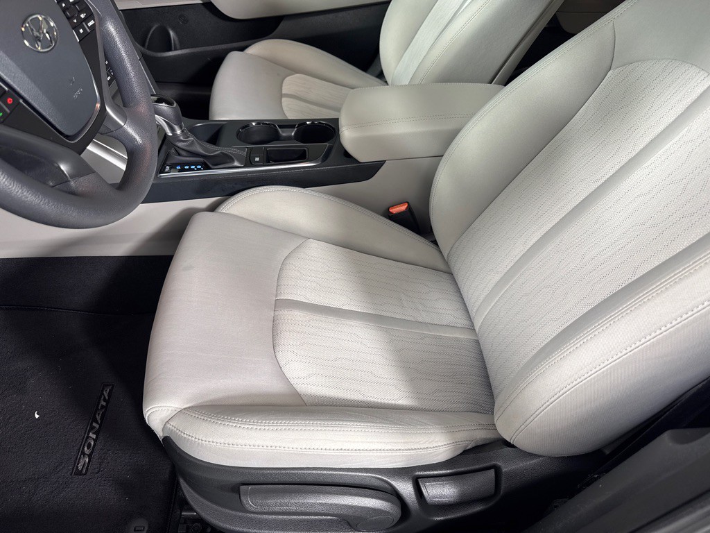 2017 Hyundai Sonata Image 13