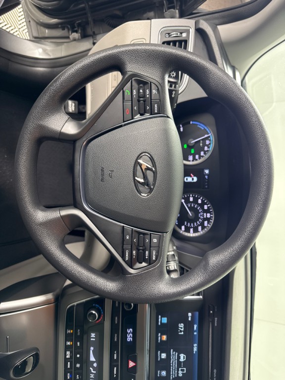 2017 Hyundai Sonata Image 16