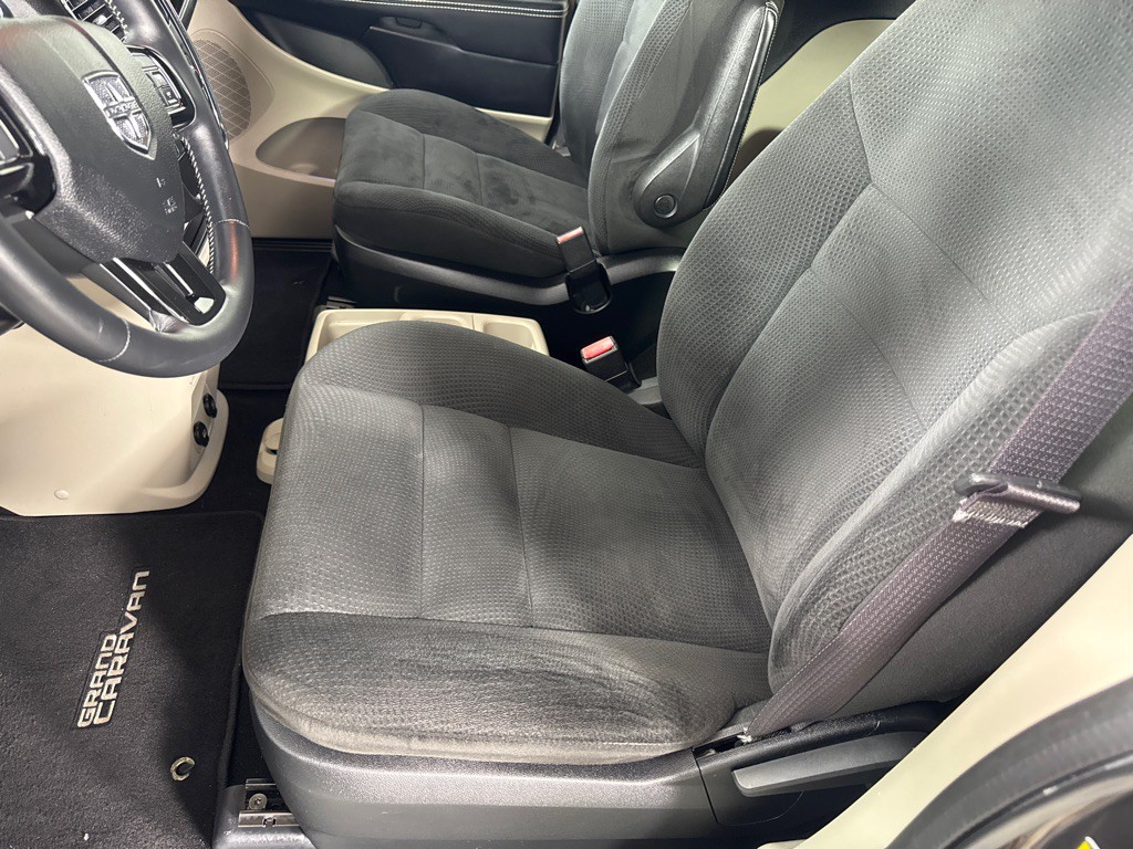 2016 Dodge Grand Caravan Image 12