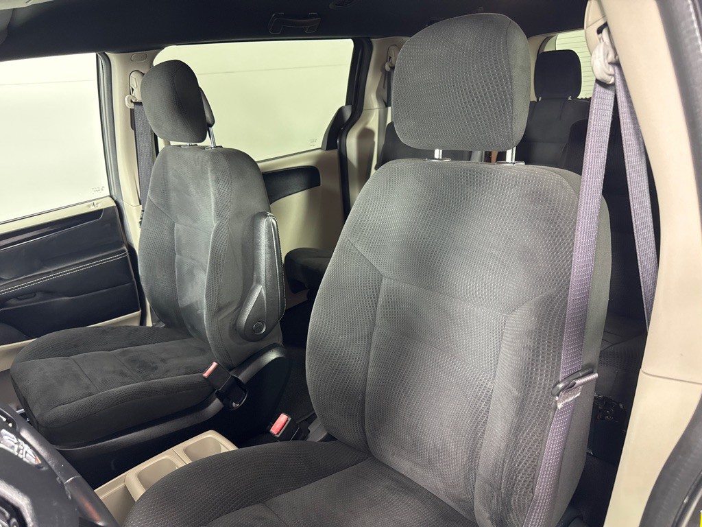 2016 Dodge Grand Caravan Image 13