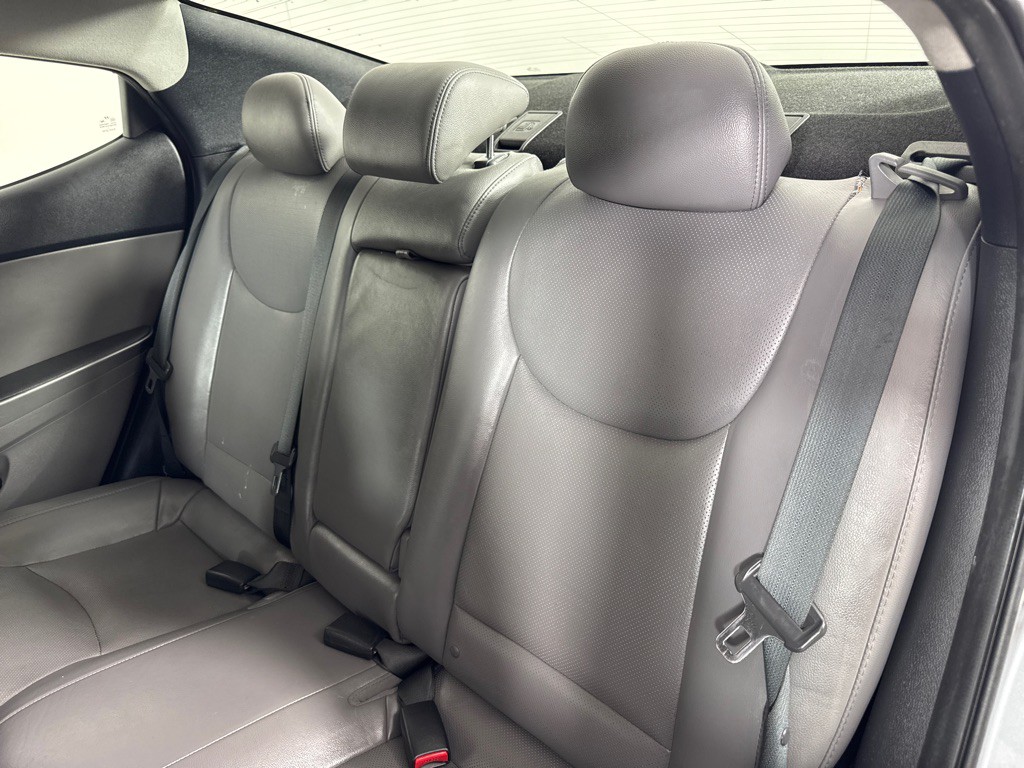 2016 Hyundai Elantra Image 19